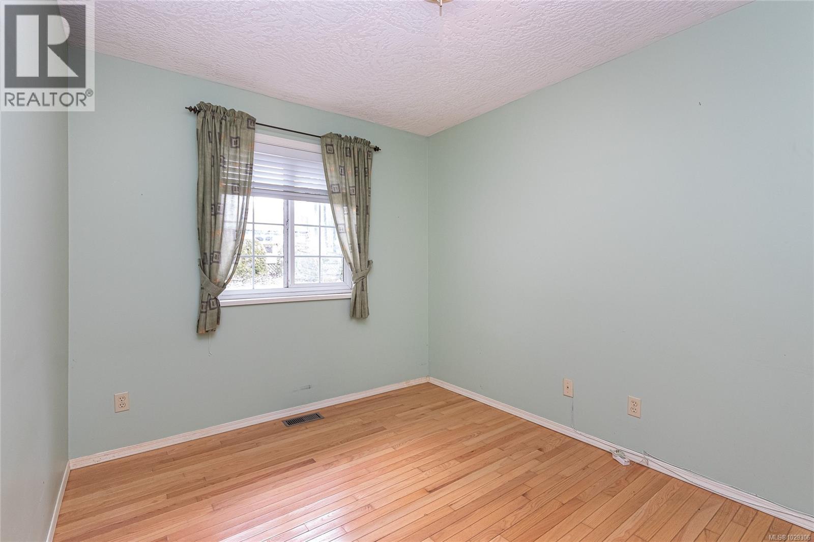  2272 Weiler Avenue, Sidney