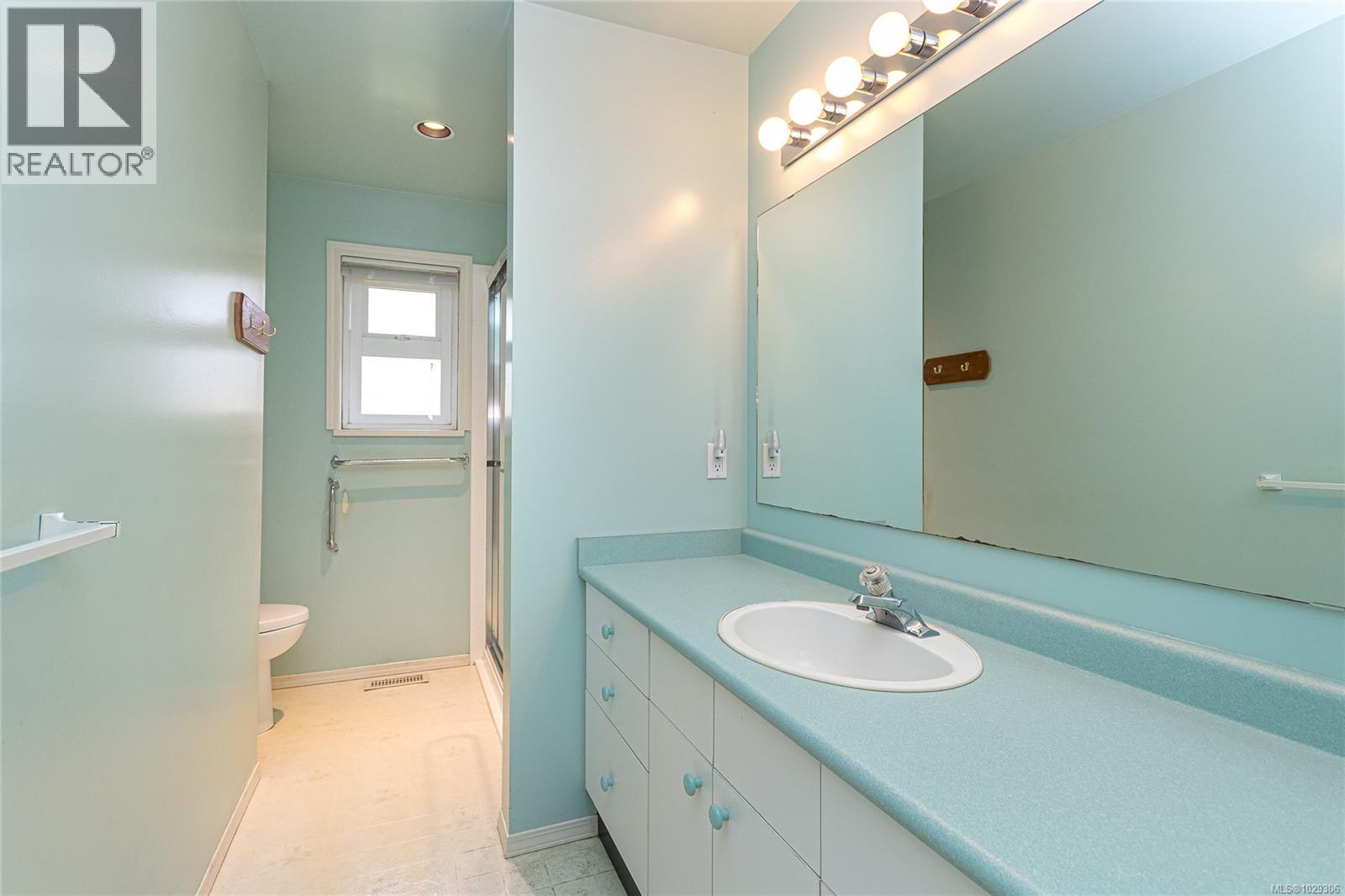  2272 Weiler Avenue, Sidney