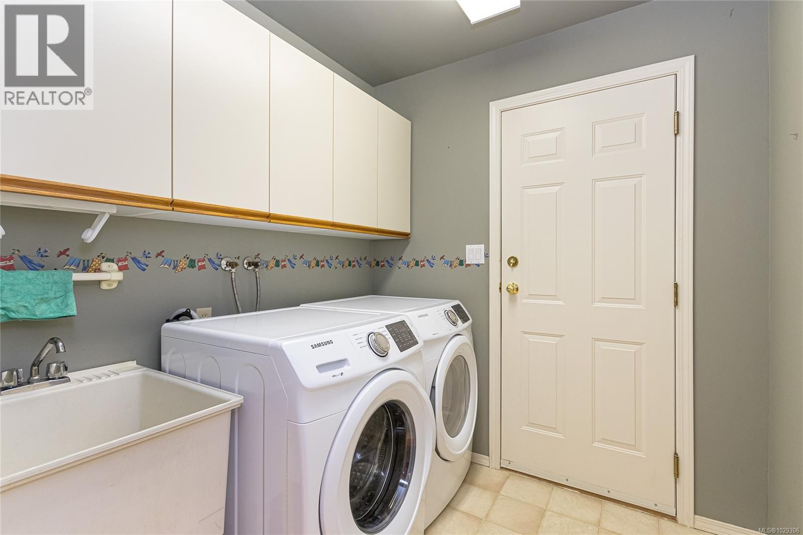  2272 Weiler Avenue, Sidney