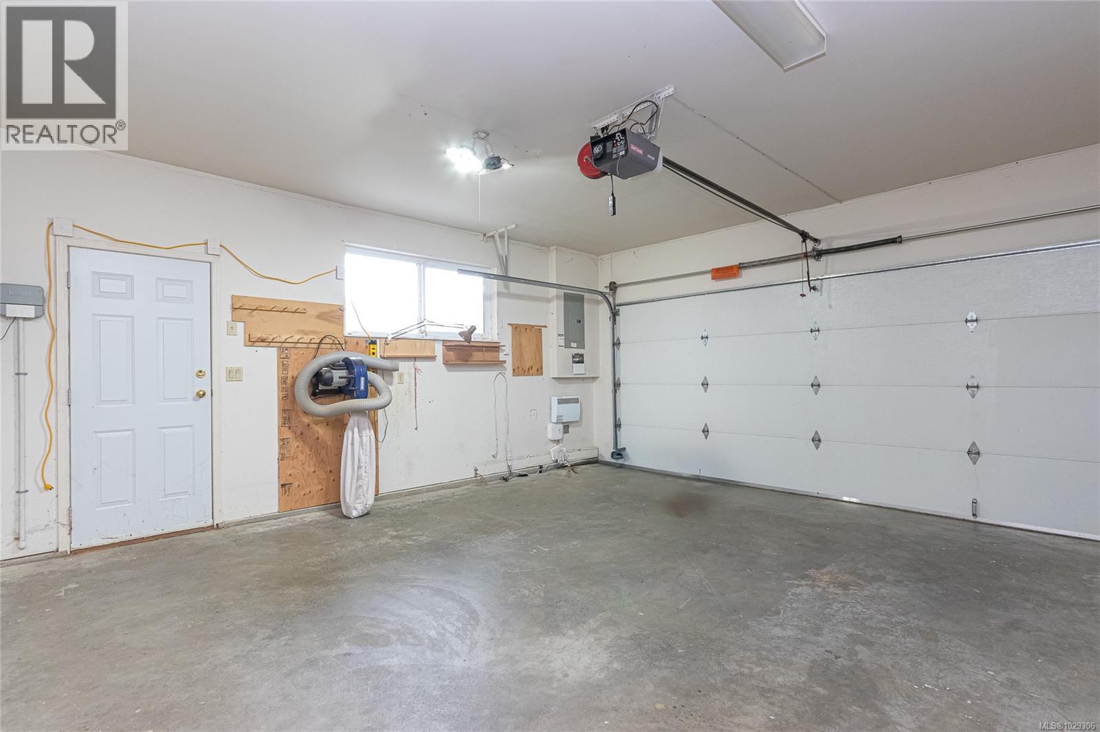  2272 Weiler Avenue, Sidney