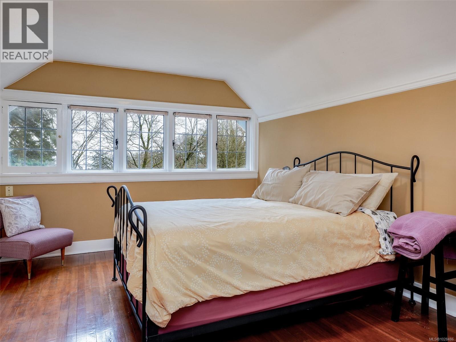 720 Sea Terr, Victoria