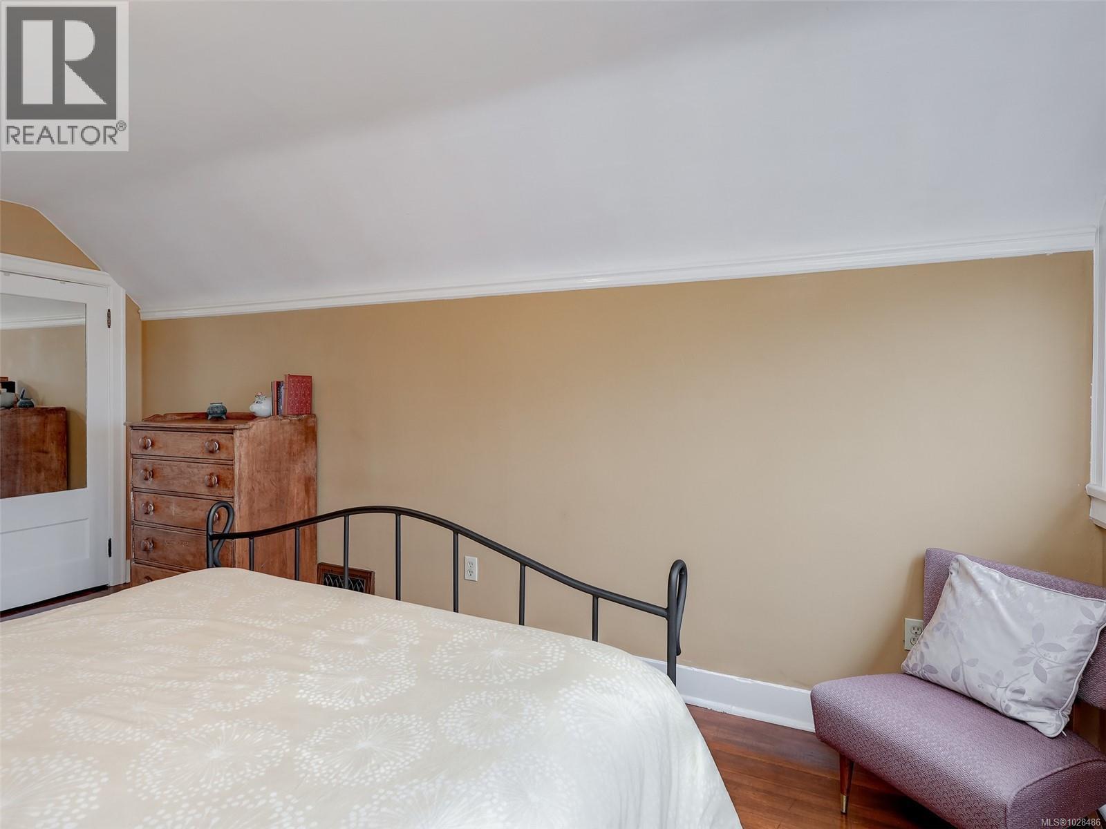 720 Sea Terr, Victoria