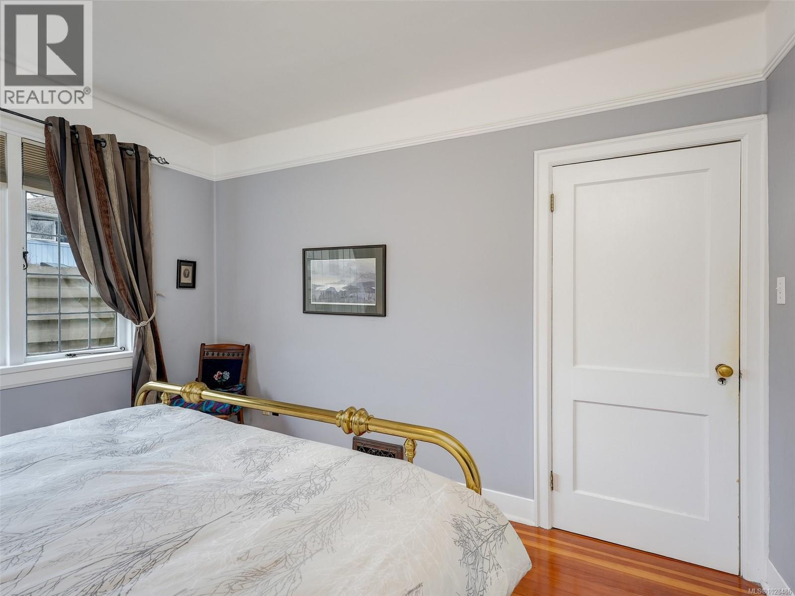 720 Sea Terr, Victoria