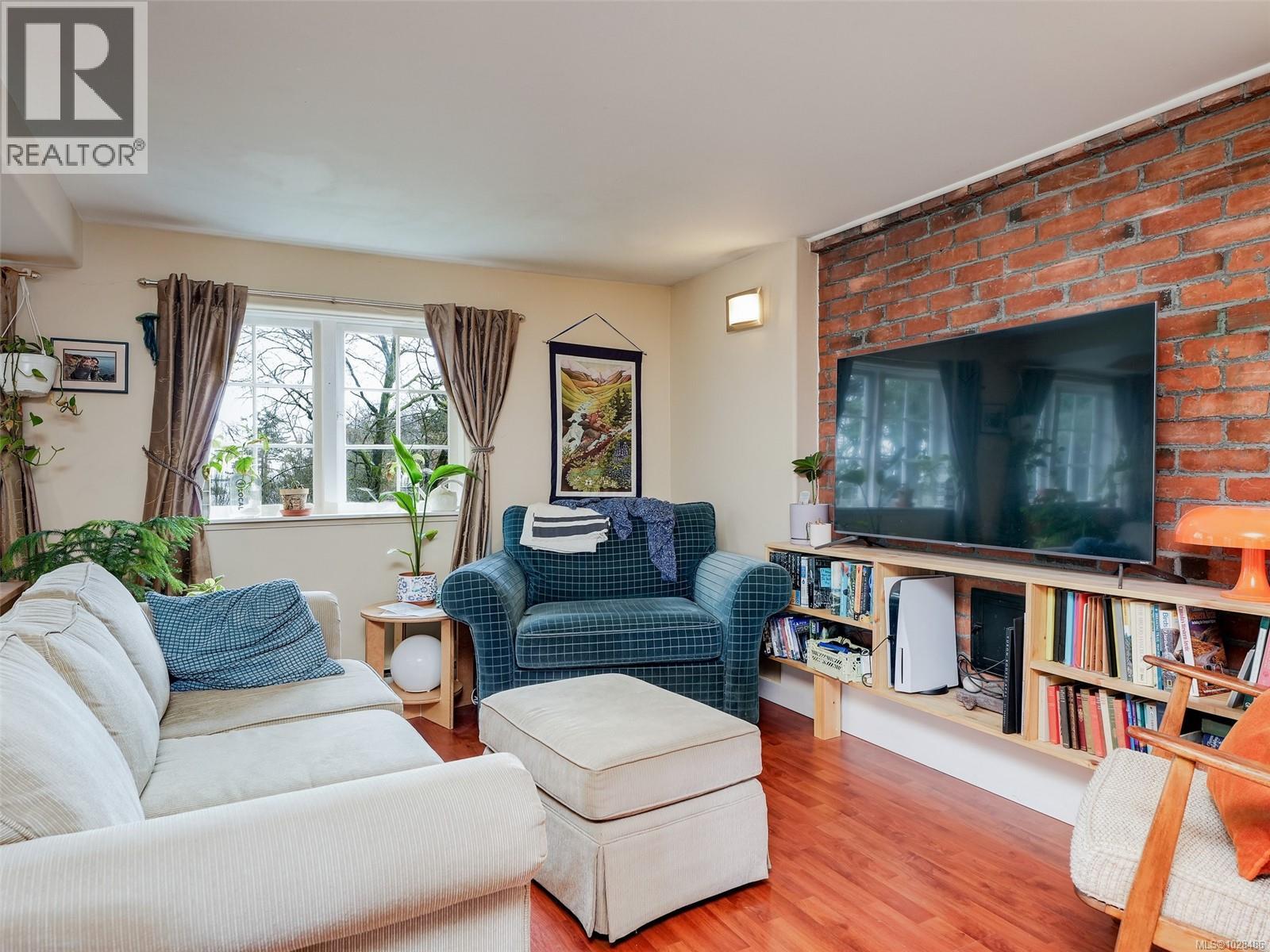 720 Sea Terr, Victoria