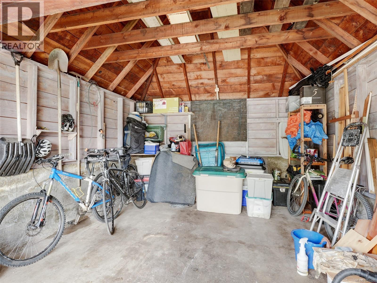 720 Sea Terr, Victoria