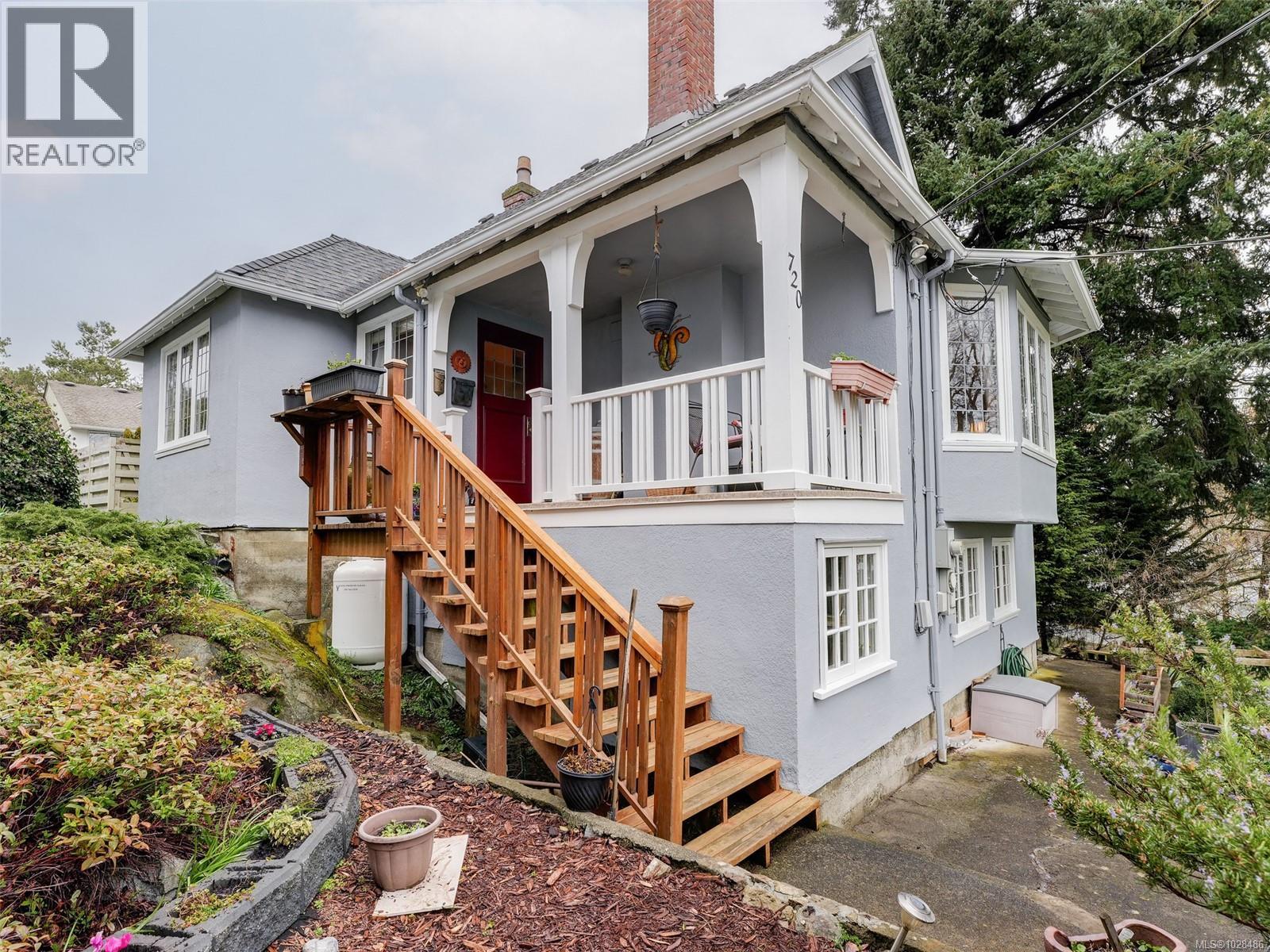 720 Sea Terr, Victoria