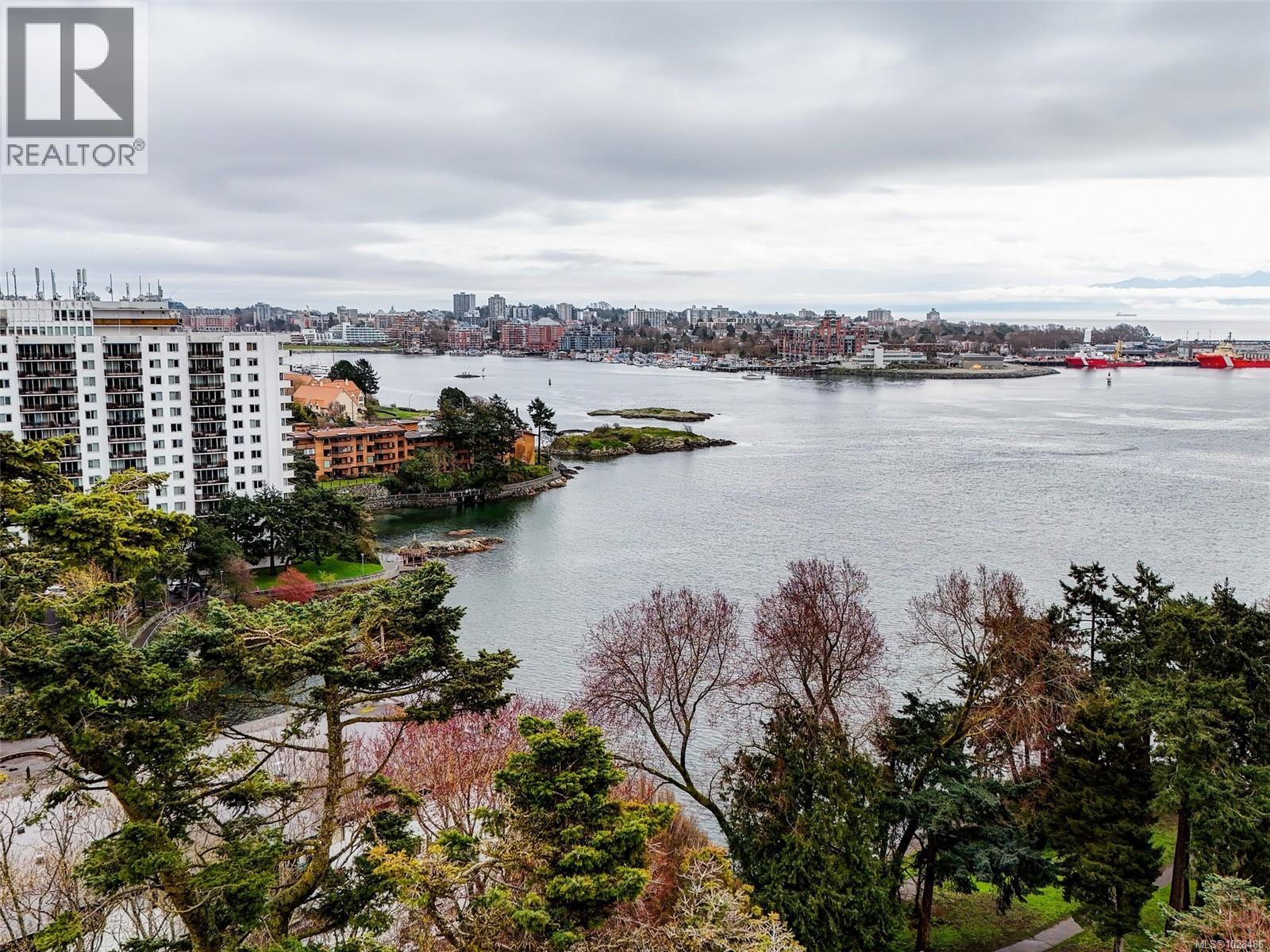 720 Sea Terr, Victoria