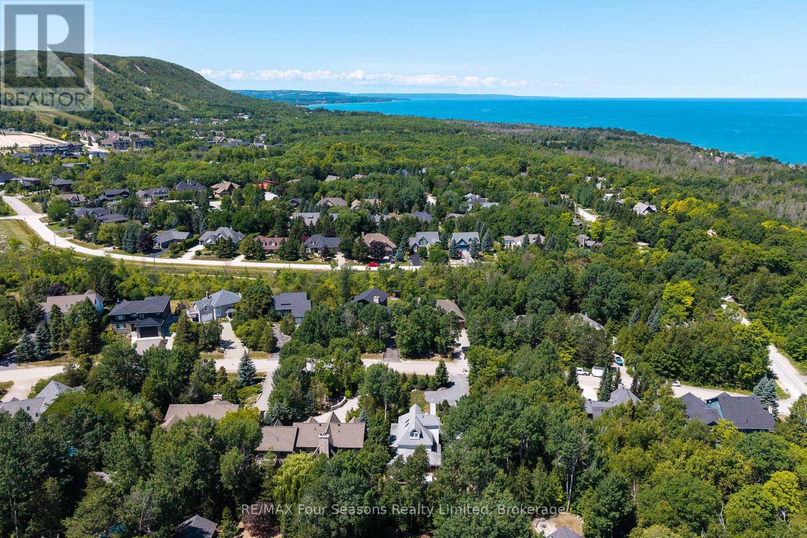141 ASPEN WAY — photo 42