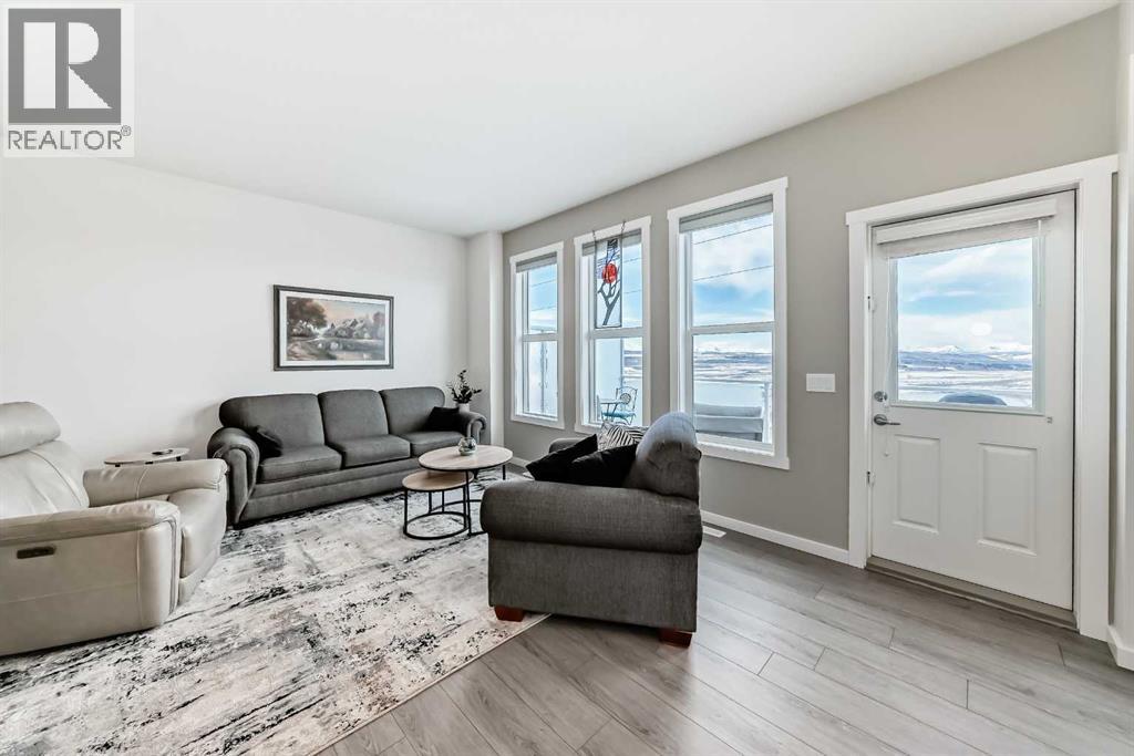 107 Heritage Heights, Cochrane