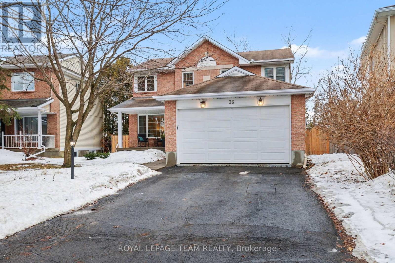 Welcome to 36 Fernbrook Place in Kanata!