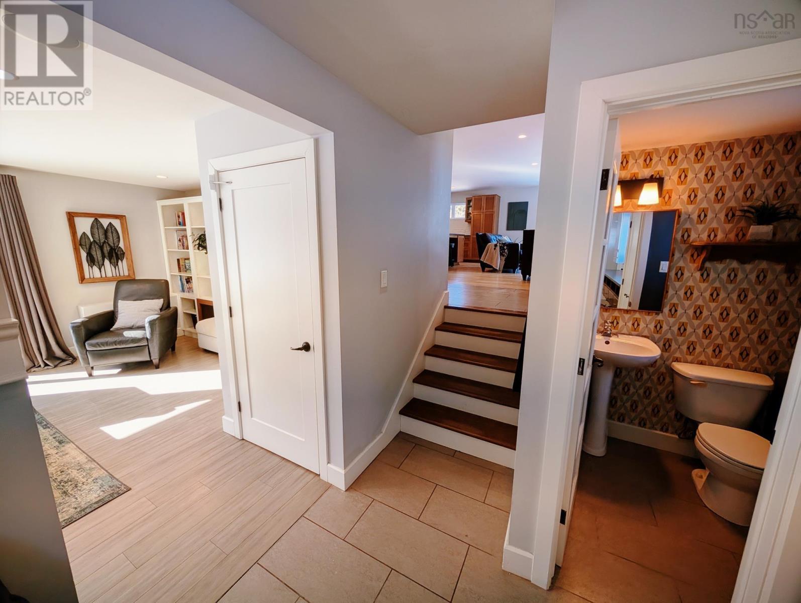 Property 24 of 50 of 10055 19 Highway