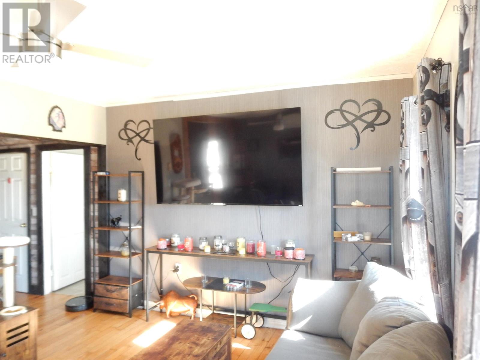 Property 8 of 20 of 8420 Highway 224