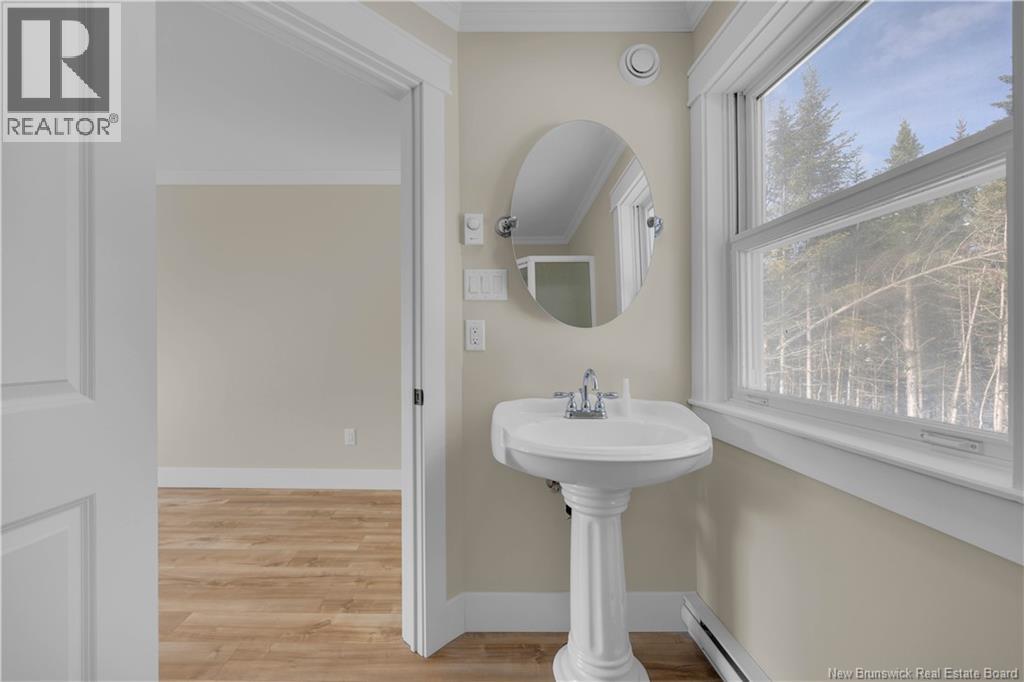 327 ROBERTSON ROAD - 23