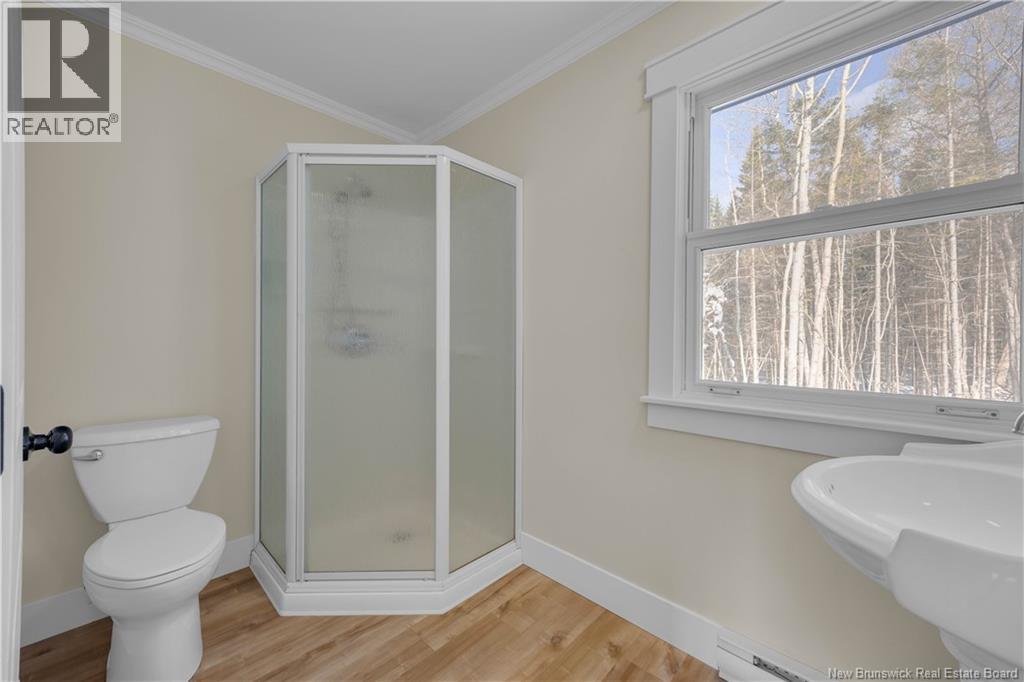 327 ROBERTSON ROAD - 17