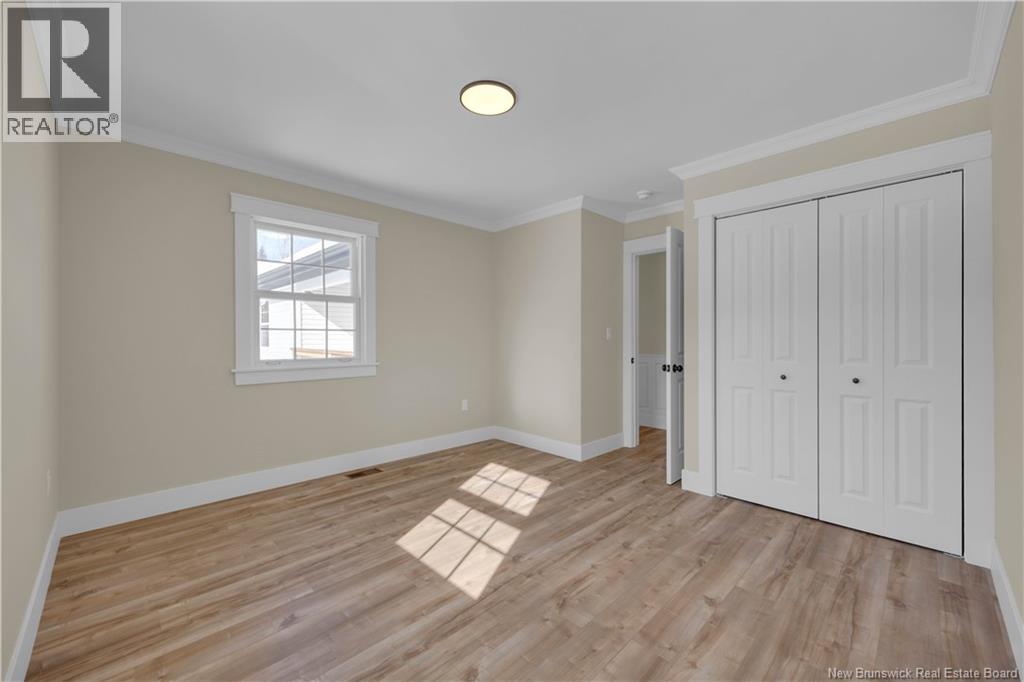 327 ROBERTSON ROAD - 30