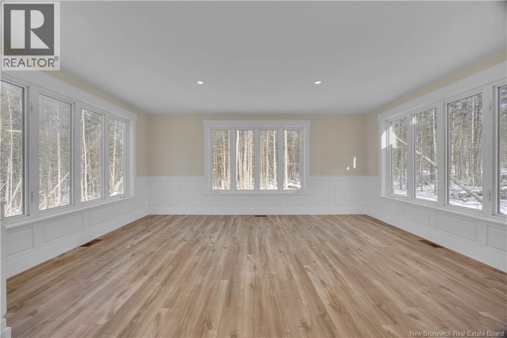 327 ROBERTSON ROAD - 9