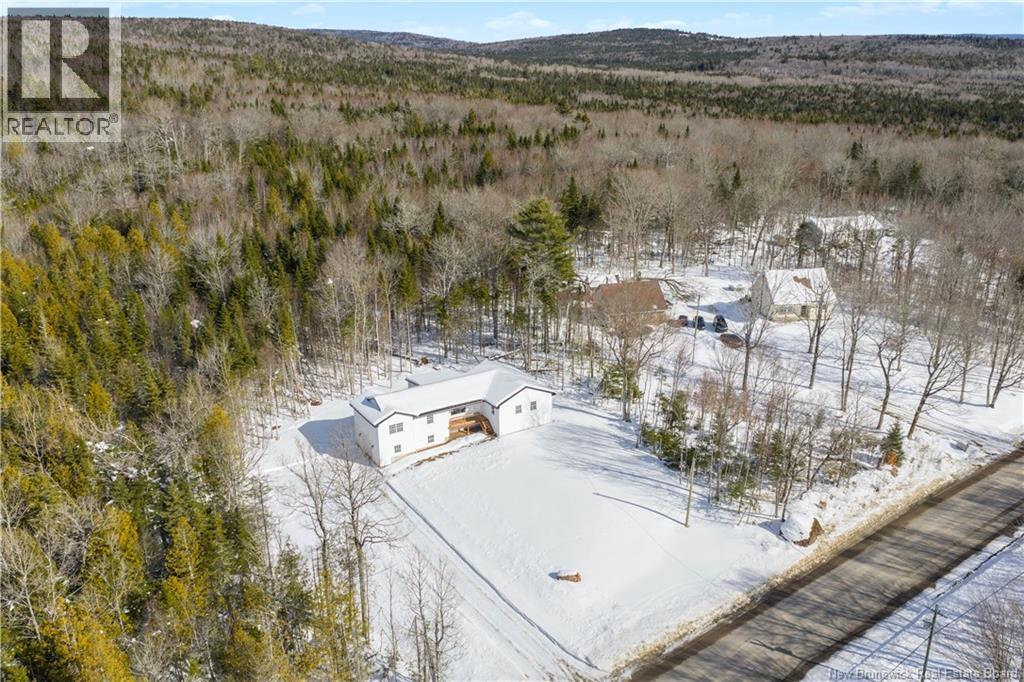 327 ROBERTSON ROAD - 50