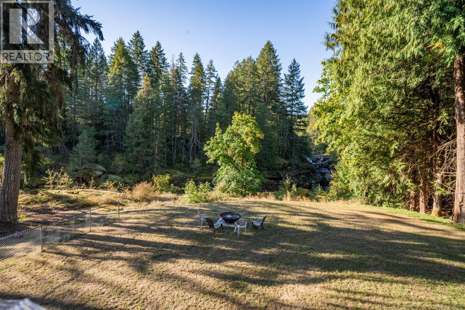 995 NANAIMO RIVER RD - 32