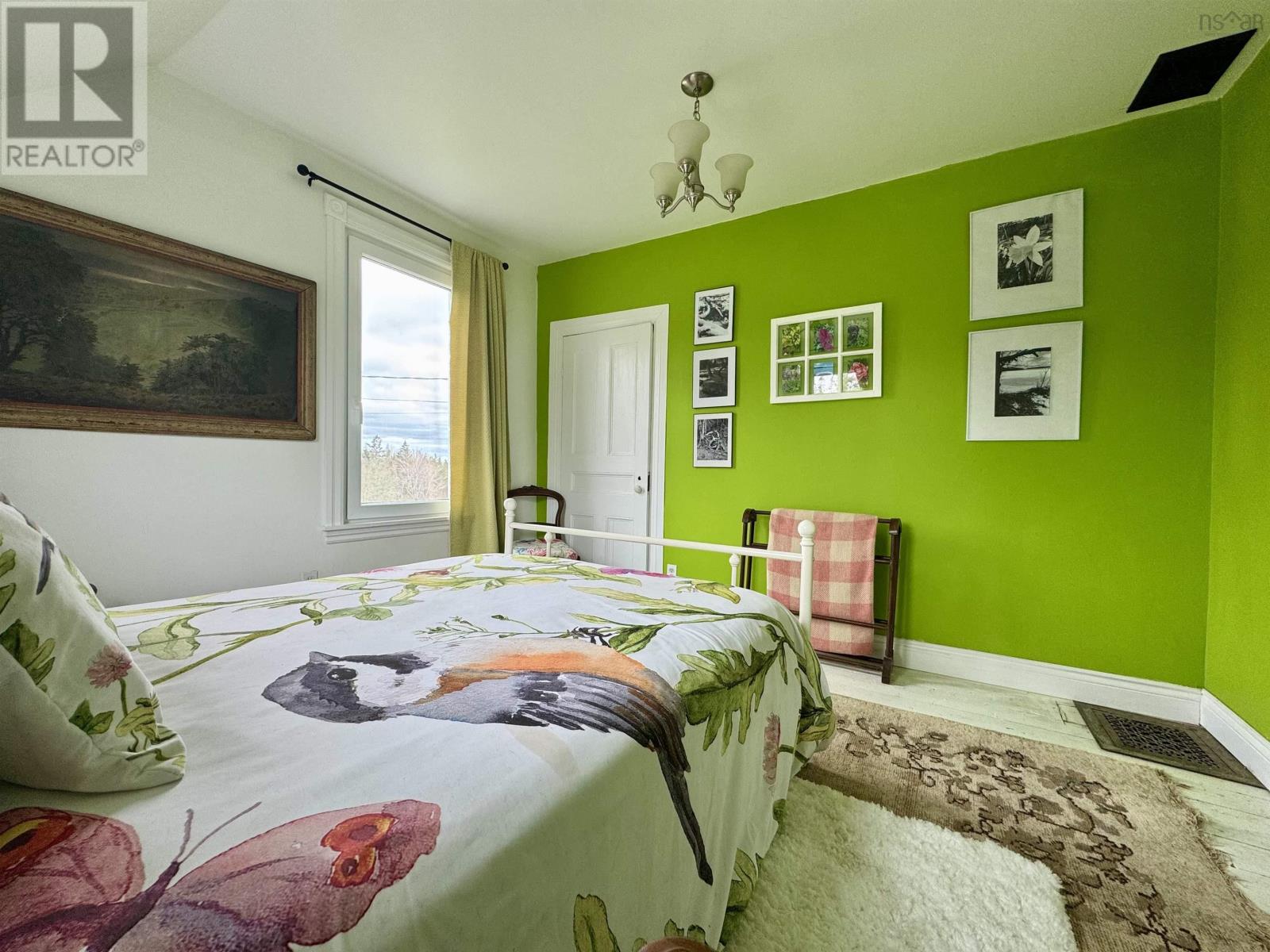 Property 26 of 49 of 3463 Loch Lomond Rd.