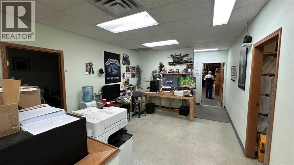 
          4768 Riverside Drive
            <br/>
            <span>Red Deer</span>
            , 
            <span>AB</span>
             <span>T4N2N7</span>
        