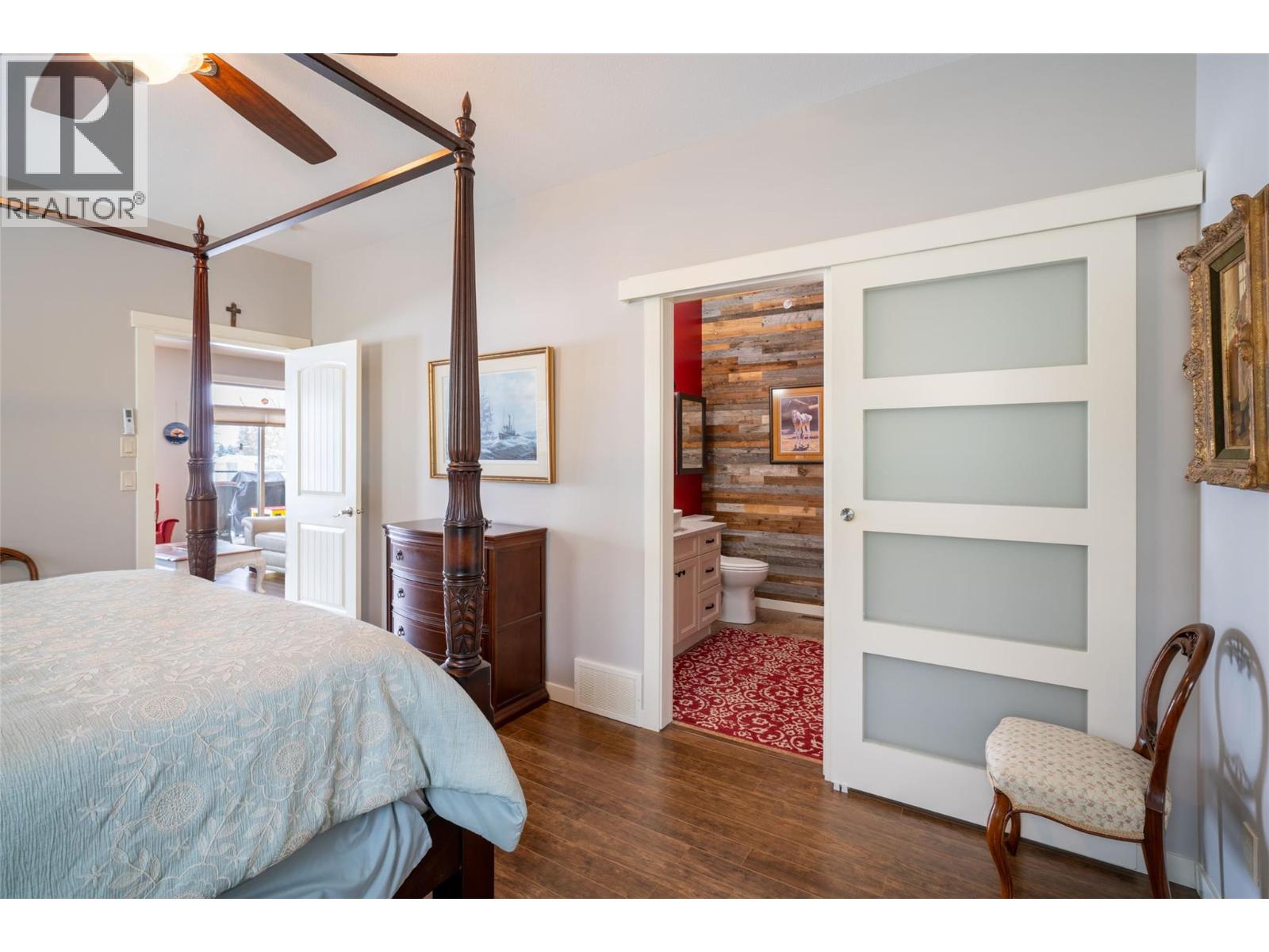 #27 2444 YORK AVENUE - 26