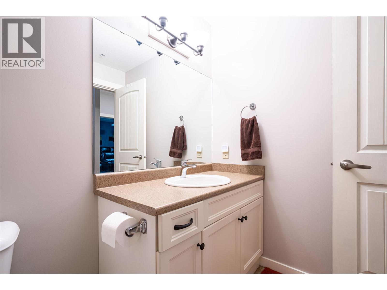 #27 2444 YORK AVENUE - 57