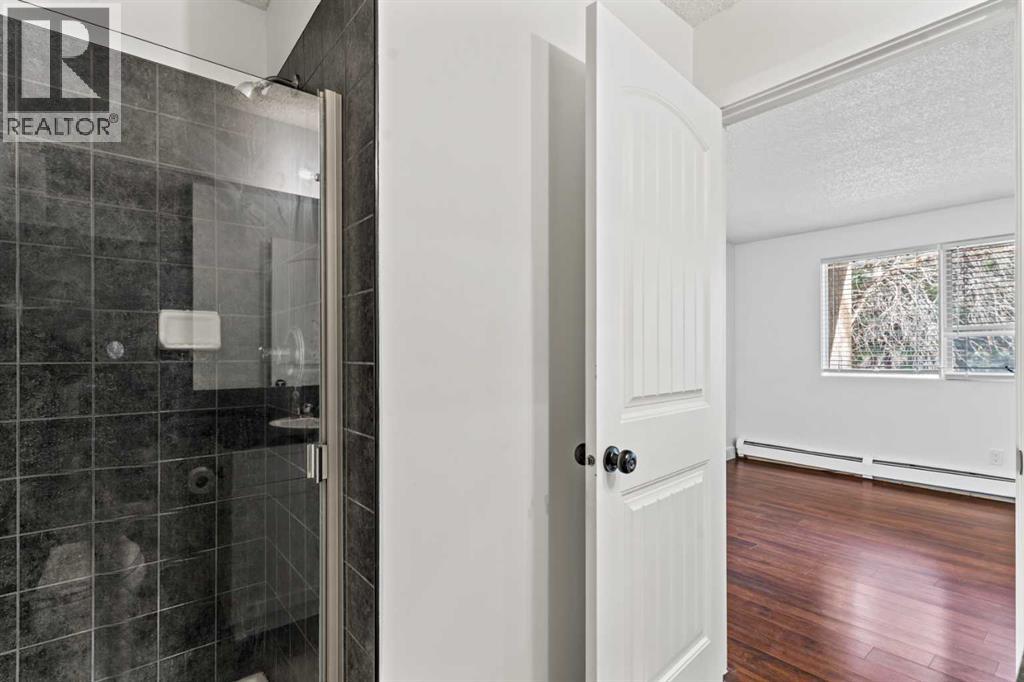 Single Family House for Sale in   Village Terrace SW Patterson Calgary 