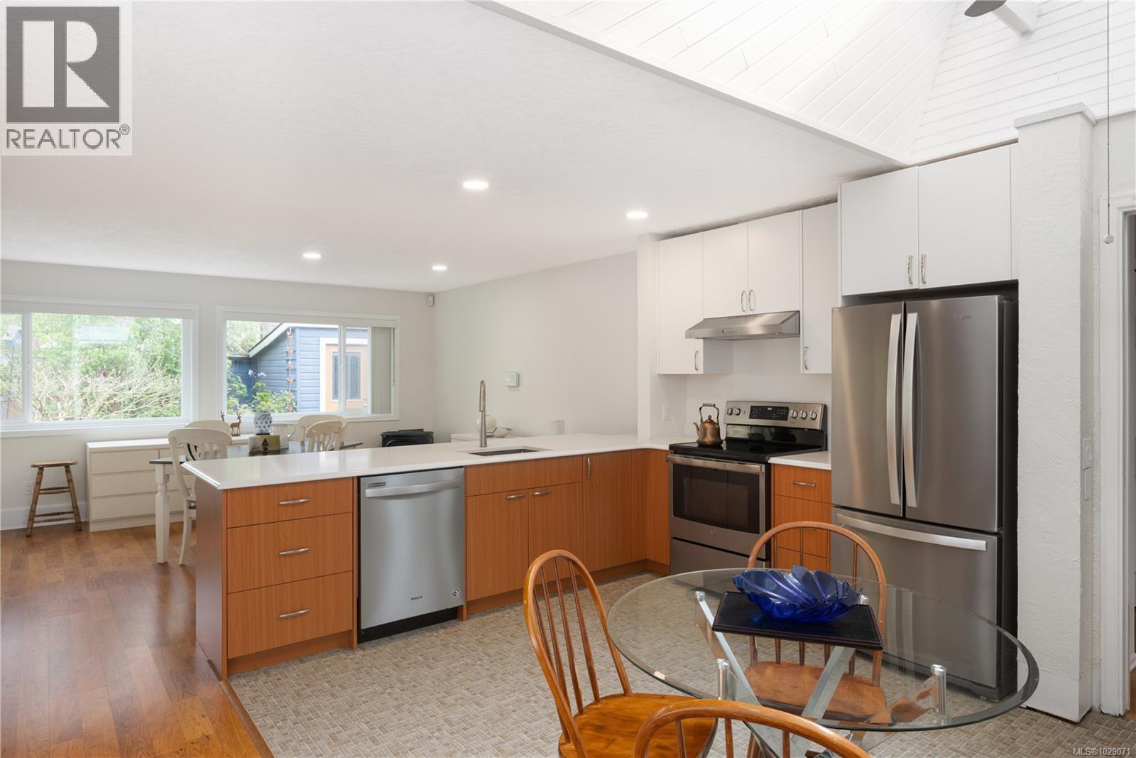 4395 ROBINWOOD DR - 12