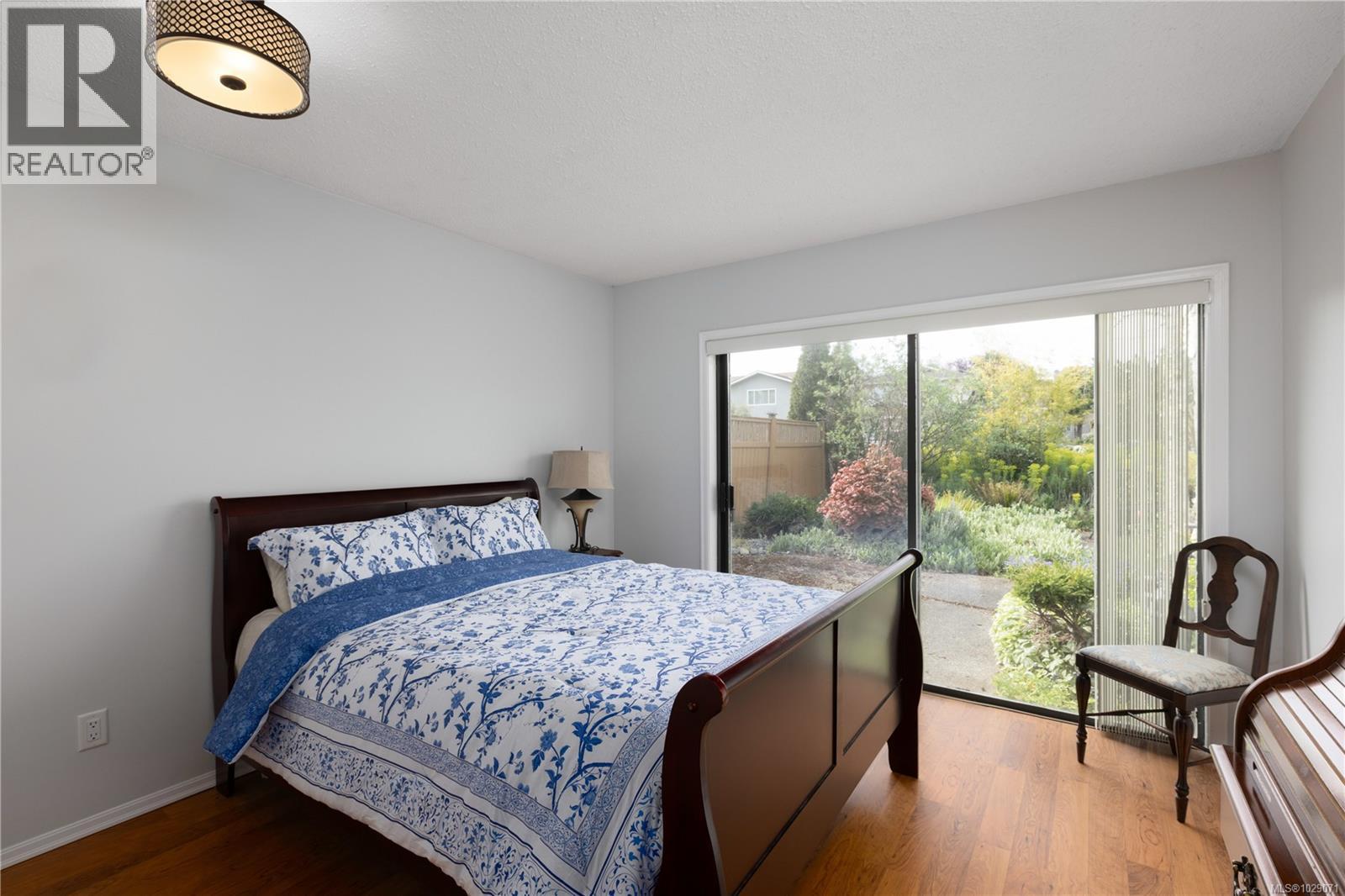 4395 ROBINWOOD DR - 27