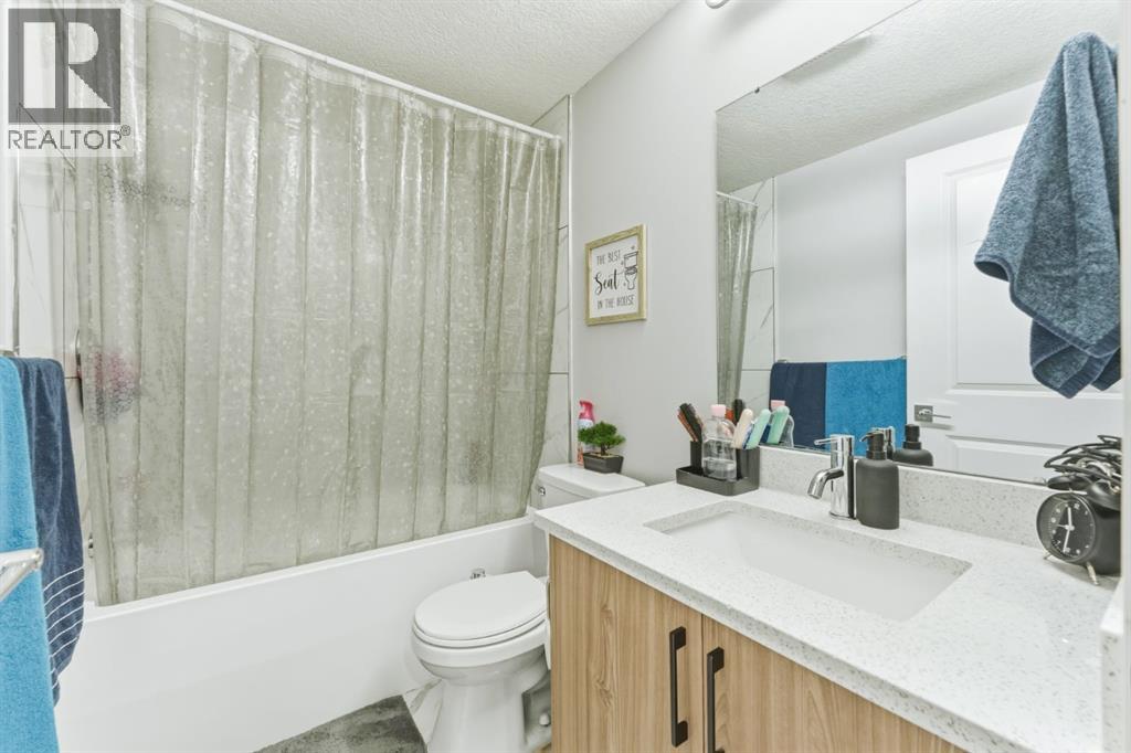 Single Family House for Sale in  Belvedere Point SE Belvedere Calgary 