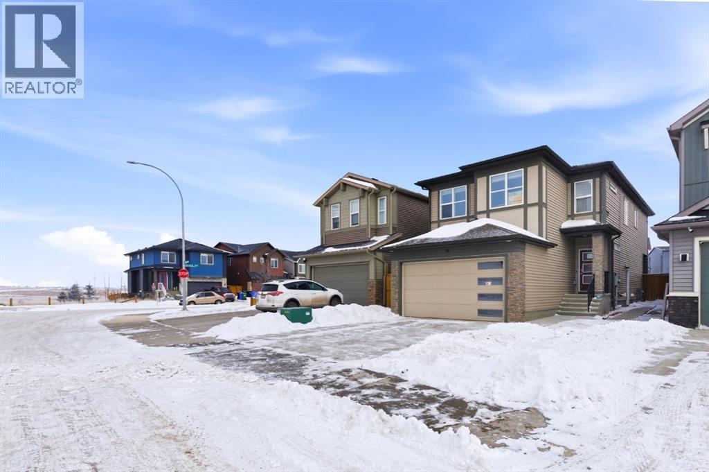 Single Family House for Sale in  Belvedere Point SE Belvedere Calgary 