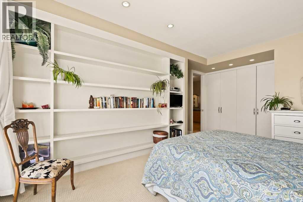 Single Family House for Sale in   Street NW Rosedale Calgary 