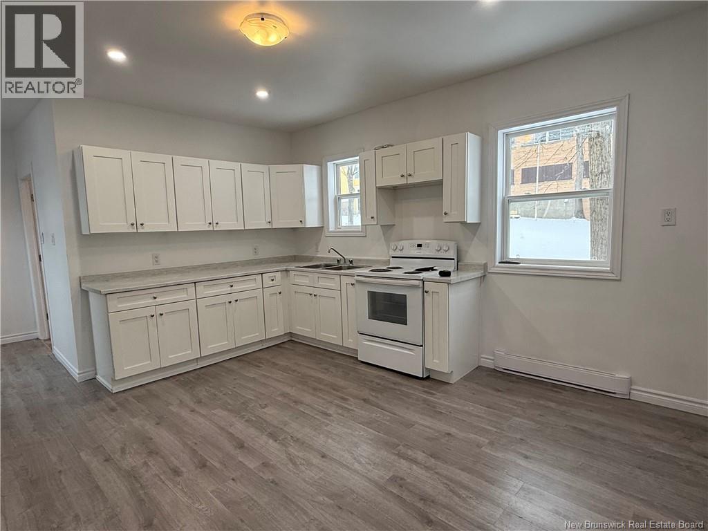 215-217 MARY STREET - 4