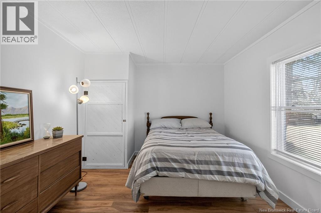 84 Biddington - Image 20