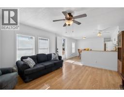 84 Biddington, photo 5