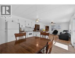 Living room - 84 Biddington, Moncton, NB E1H1C3 Photo 6