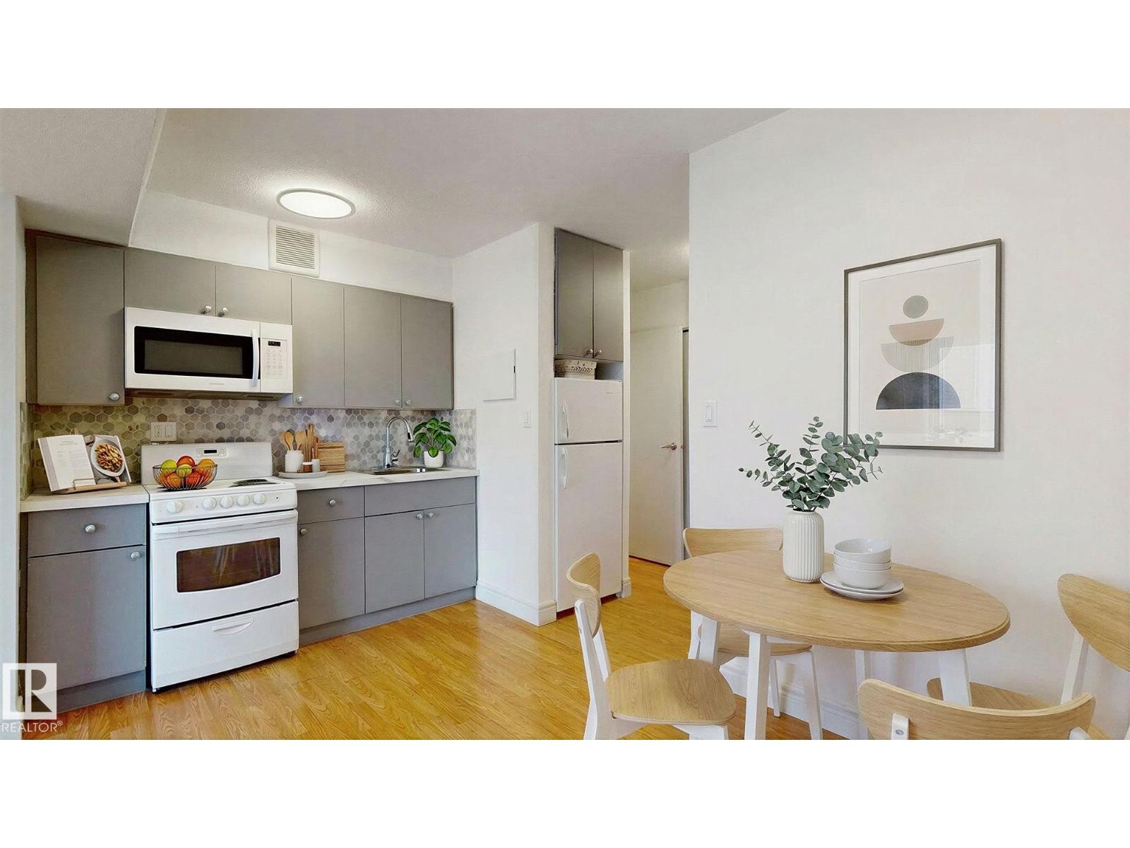 #417 10160 114 ST NW, Edmonton