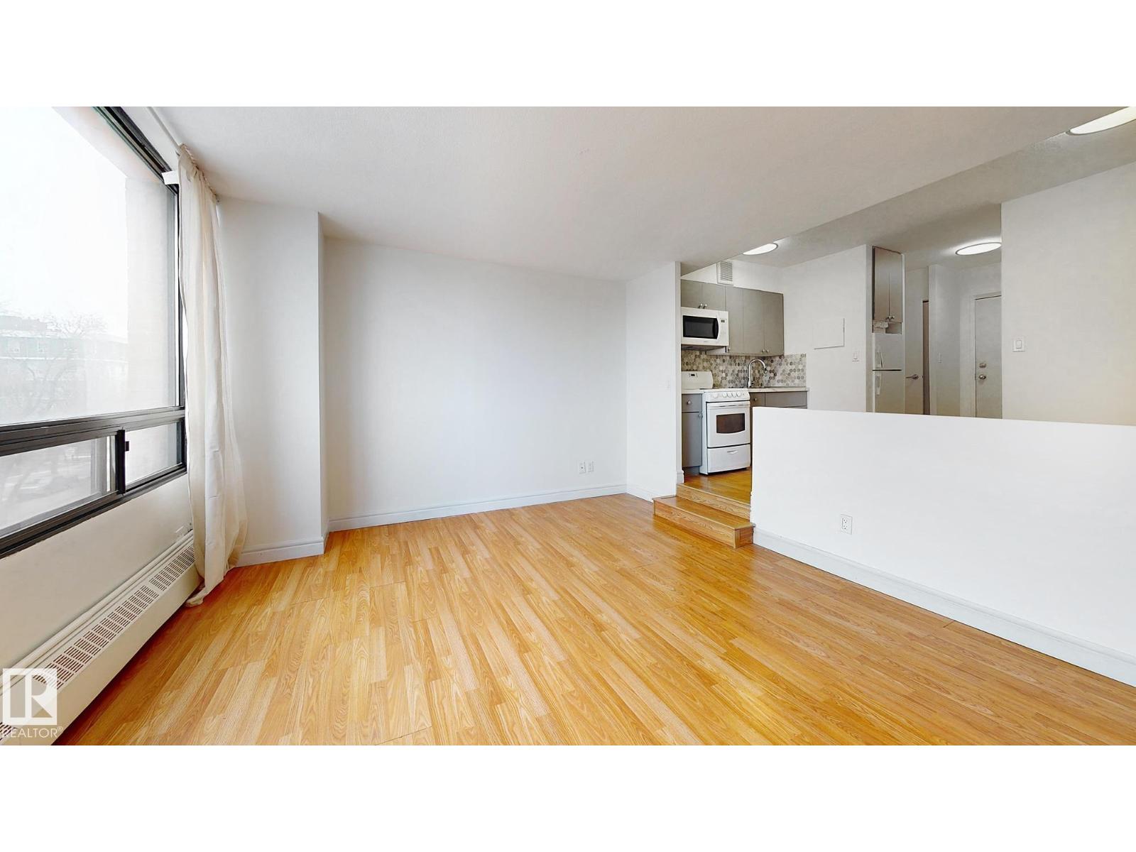 #417 10160 114 ST NW, Edmonton