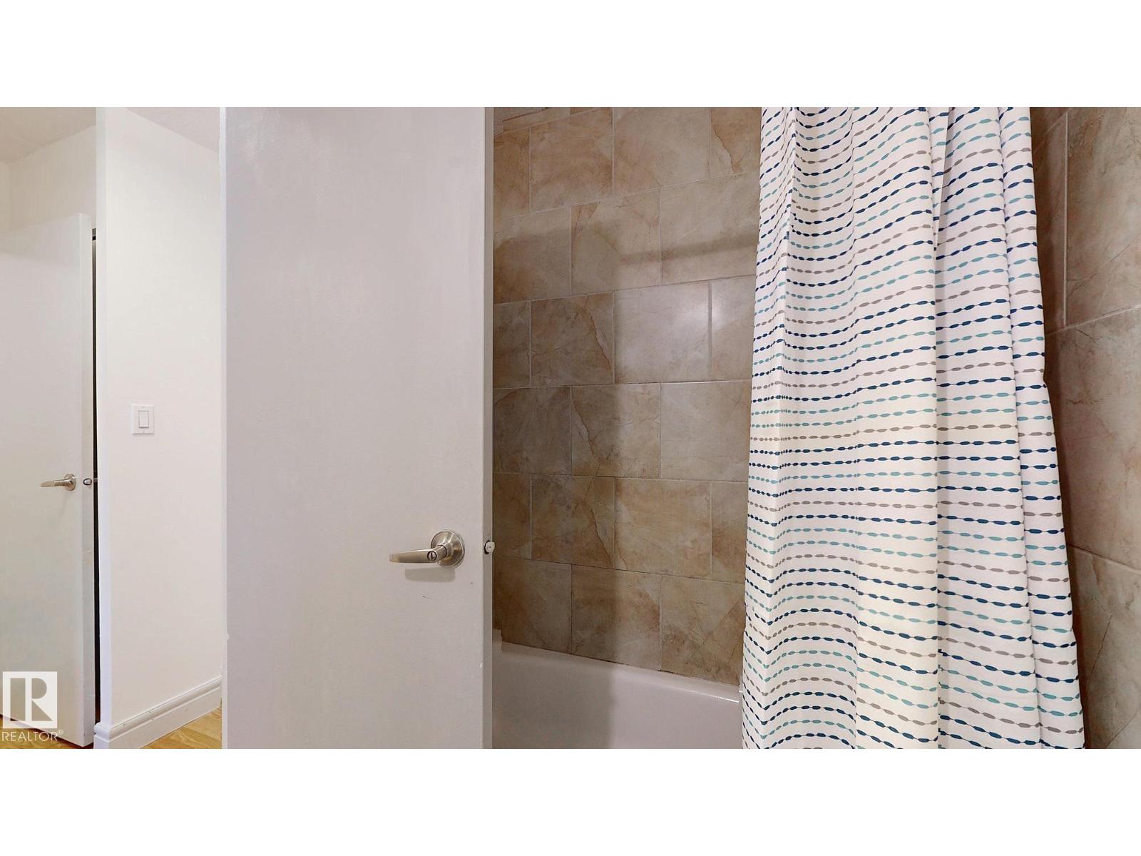 #417 10160 114 ST NW, Edmonton