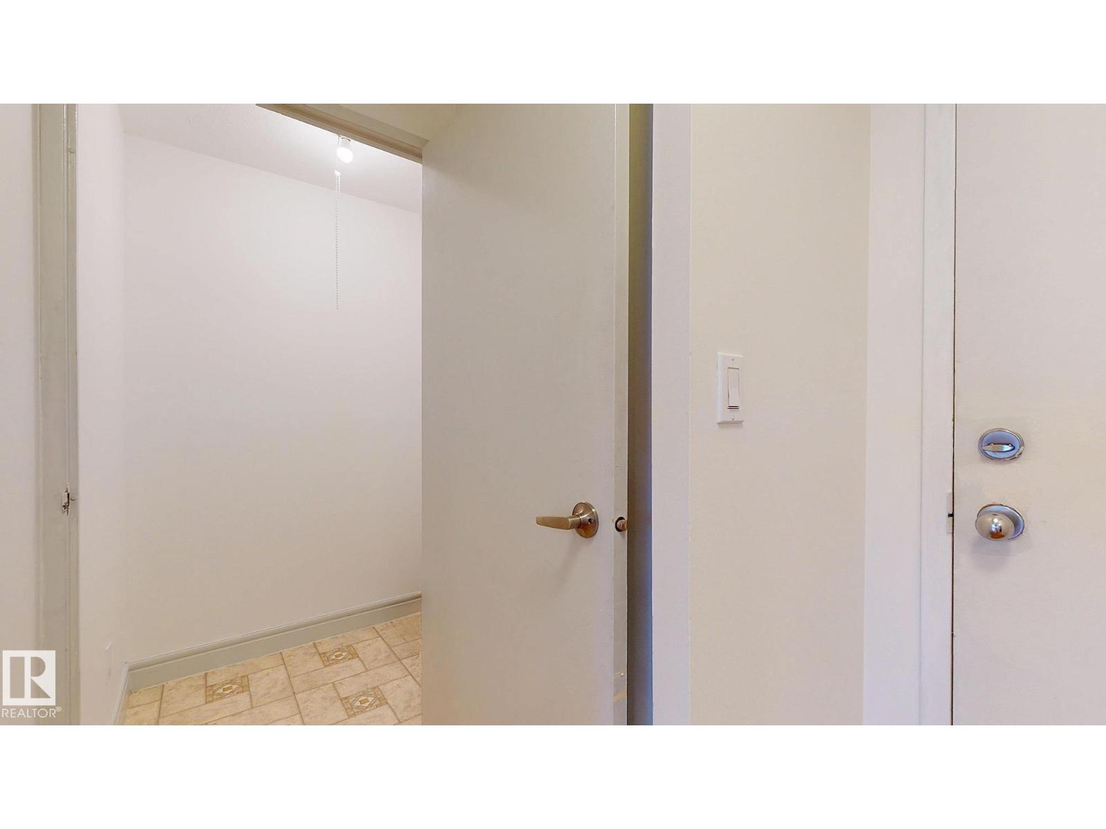 #417 10160 114 ST NW, Edmonton