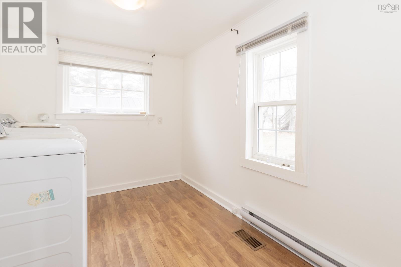 Property 12 of 28 of 15 Chamberlain Street