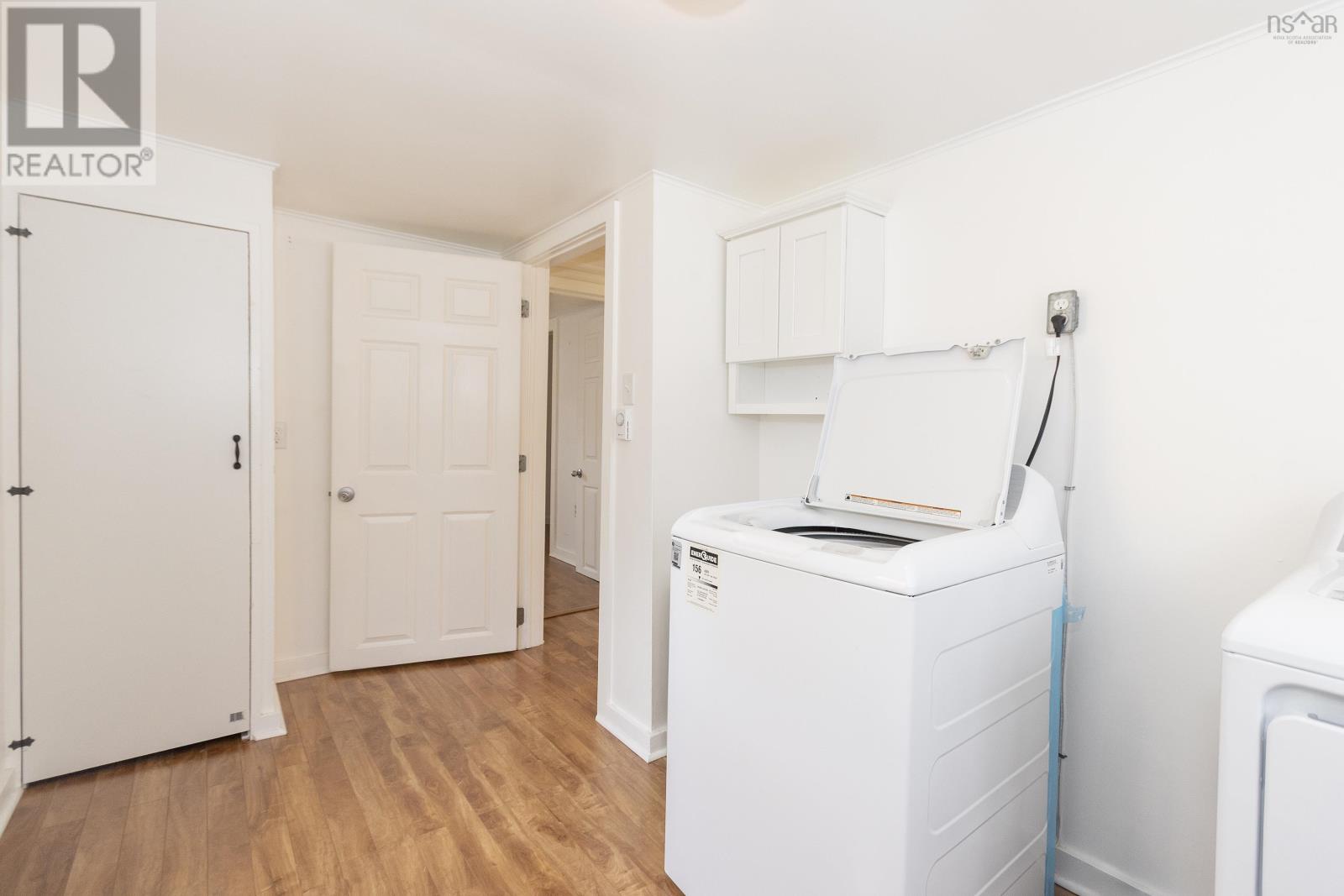 Property 14 of 28 of 15 Chamberlain Street