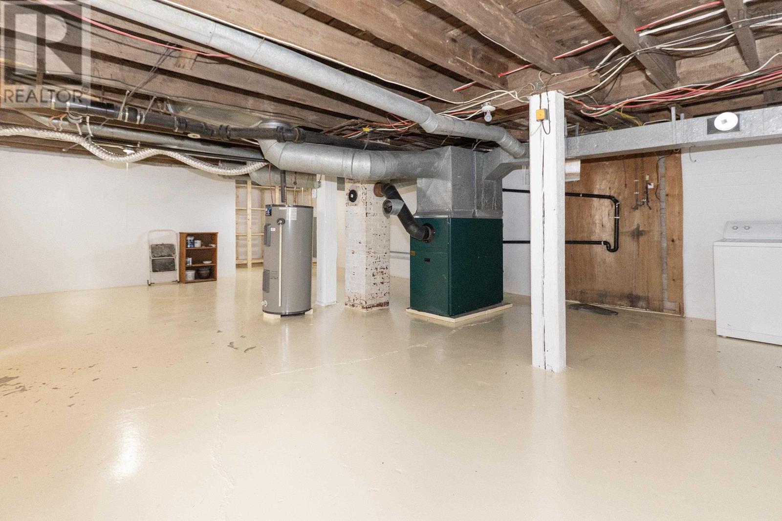 Property 22 of 28 of 15 Chamberlain Street