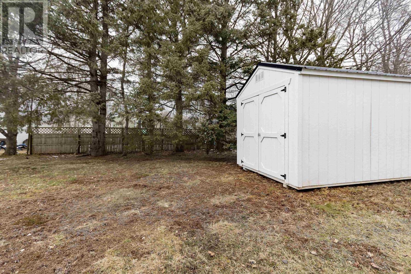 Property 24 of 28 of 15 Chamberlain Street