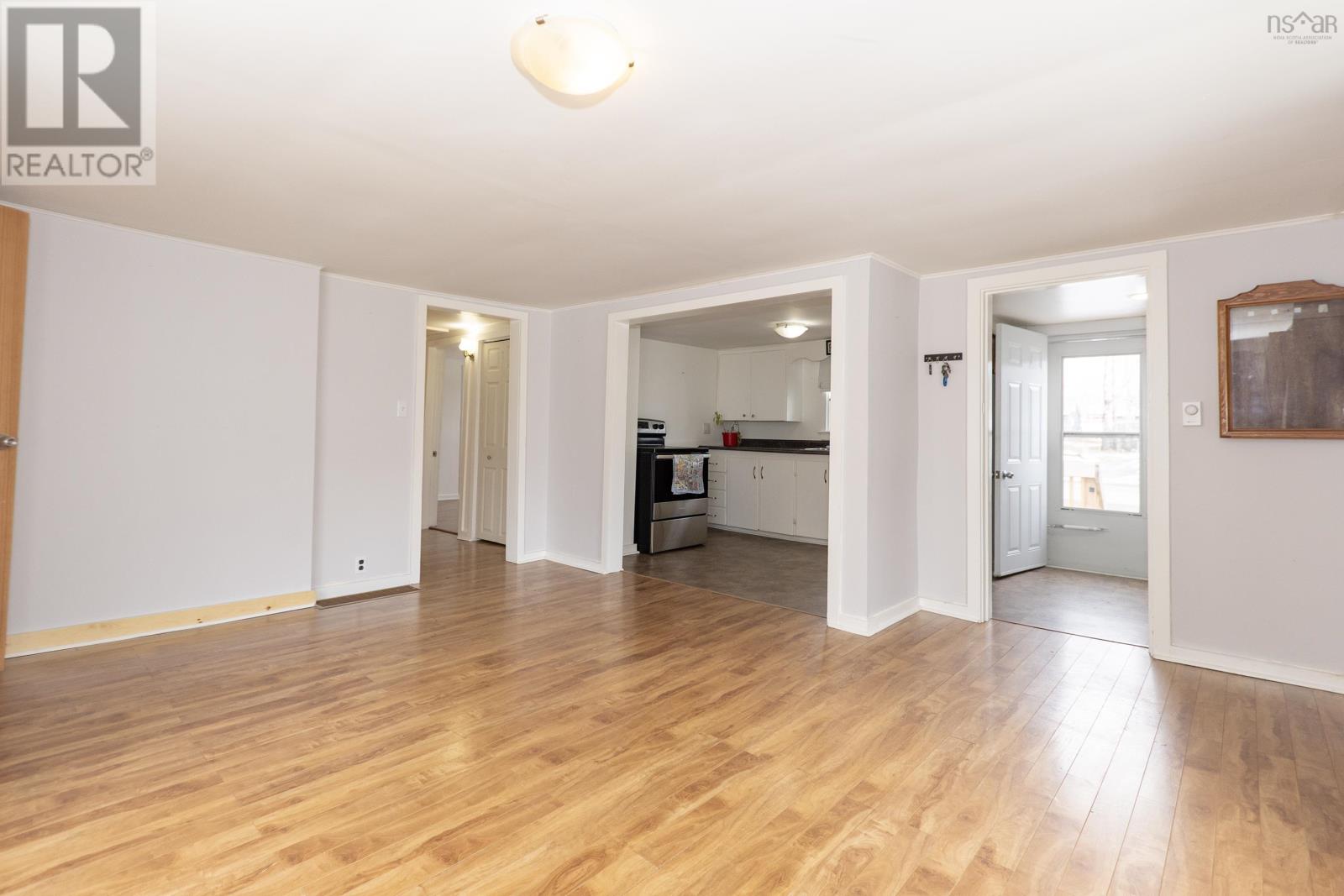 Property 5 of 28 of 15 Chamberlain Street