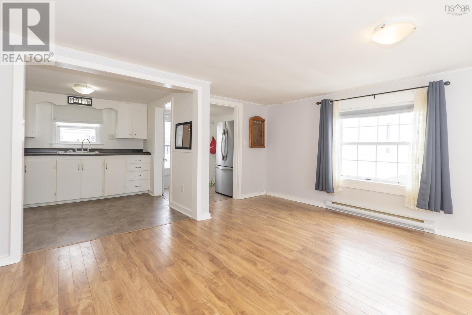 Property 6 of 28 of 15 Chamberlain Street