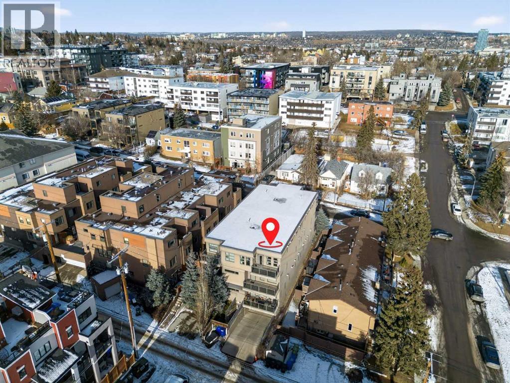 Single Family House Multi-level for Sale in    Avenue SW South Calgary Calgary 