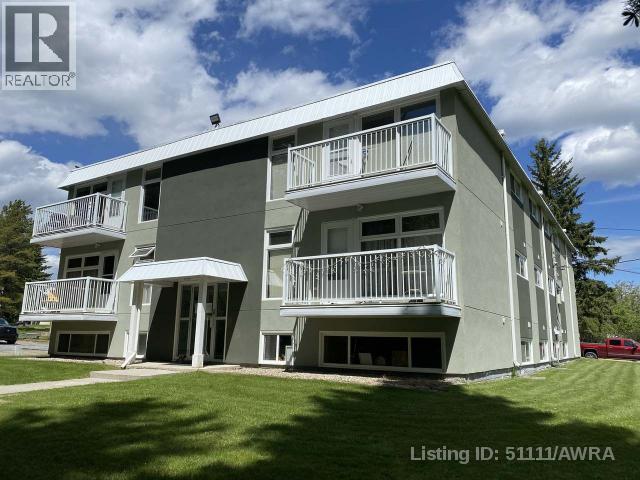 #8 414 41 STREET - 1
