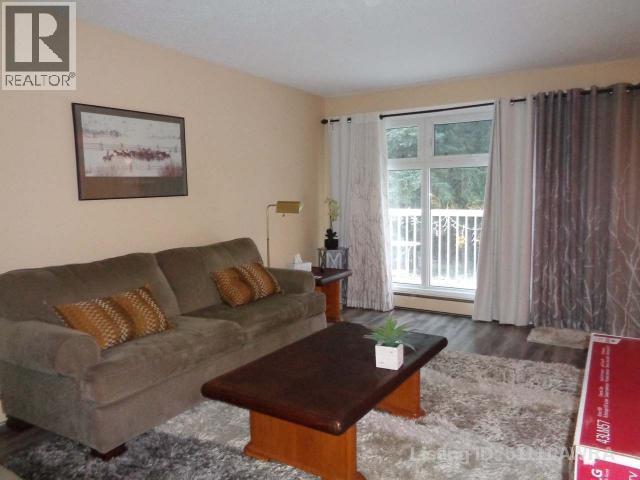 #8 414 41 STREET - 11