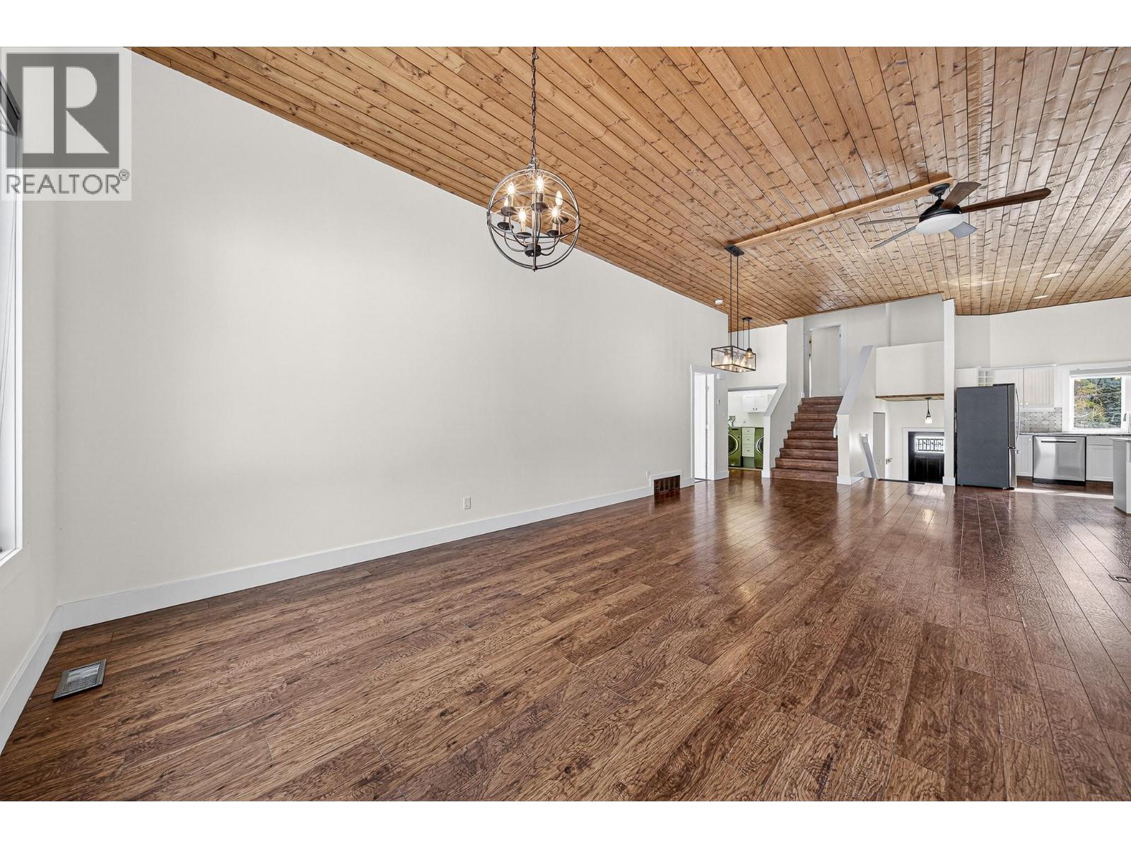 2005 GOLDEN EAGLE Drive, Sparwood